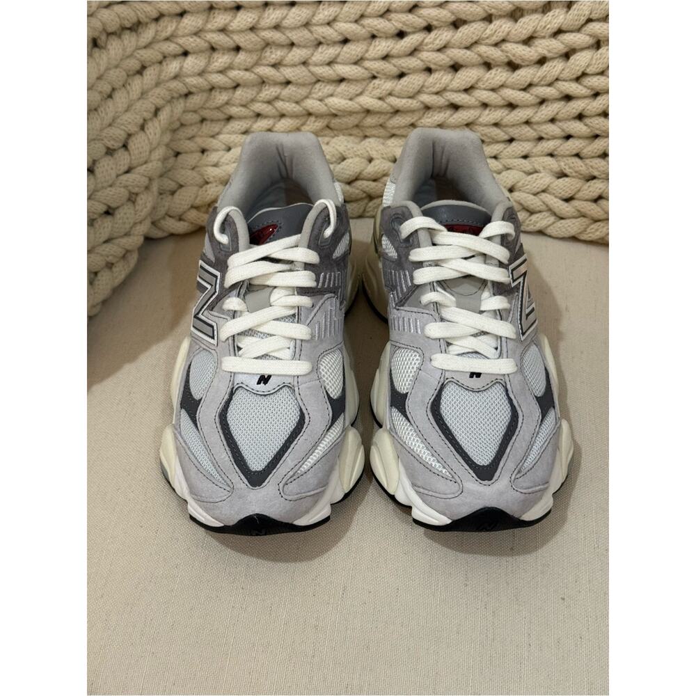 New Balance 9060 Sneakers Raincloud / Castlerock / White - Picture 3 of 7